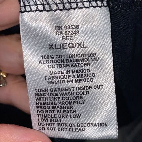 Marc Ecko Cut & Sew Men's Black The Dark Side Star Wars T-Shirt Size XL - Picture 10 of 10